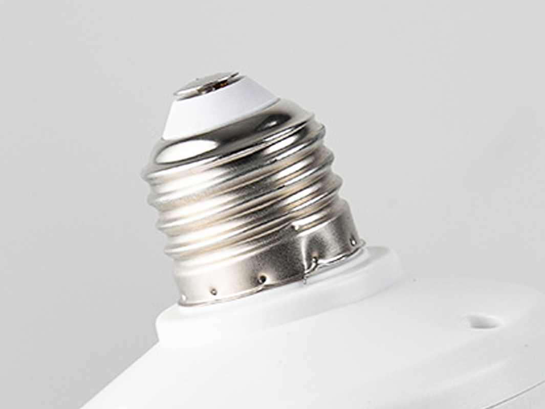 Ventilateur sur douille 2-en-1 avec télécommande